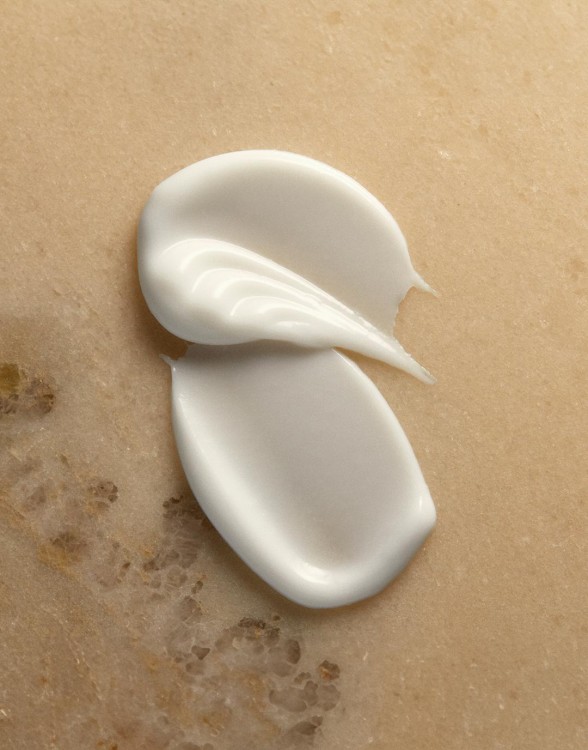 Krem do rąk Moroccanoil Dahlia Rouge 100ml