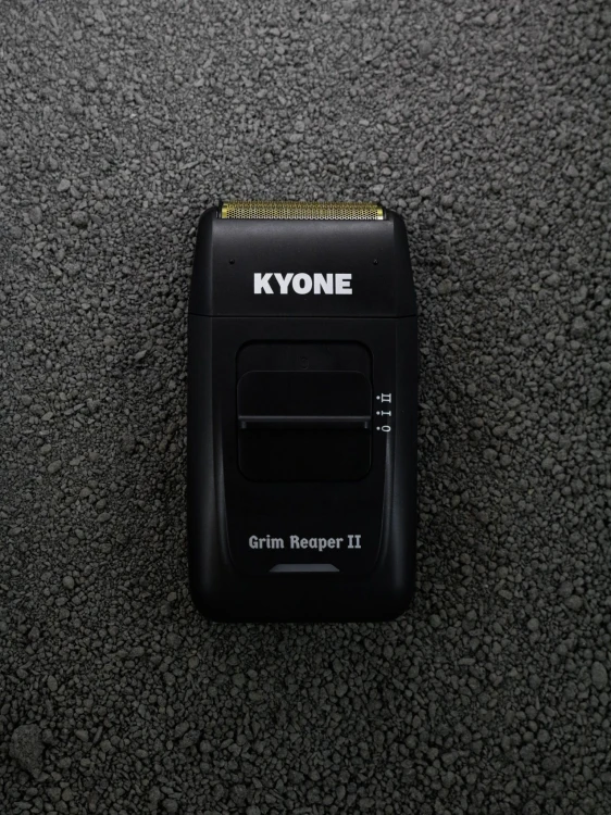 Kyone Golarka Grim Reaper II Shaver z podwójnym foliowym ostrzem